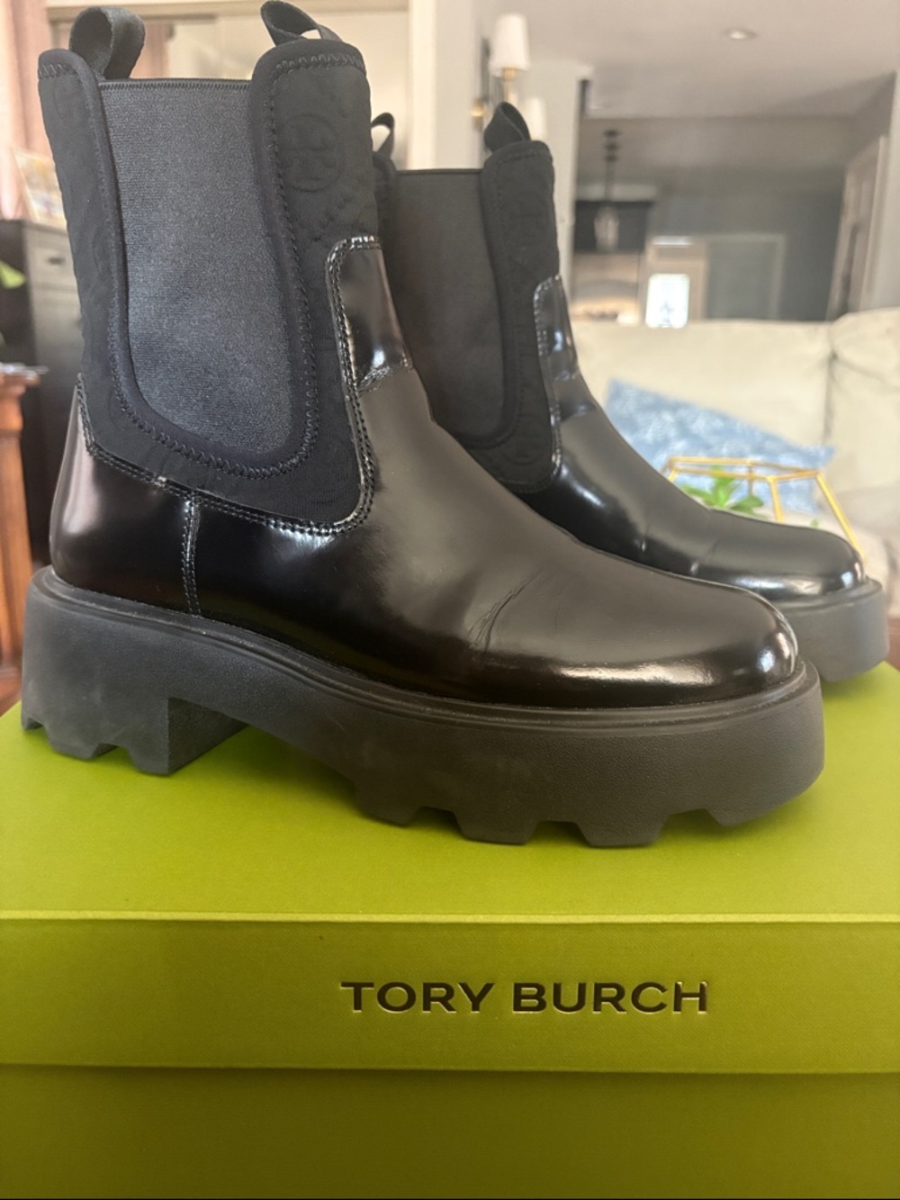 Size 8.5 Tory Burch Black Chunky Platform Chelsea Boots Gently Used